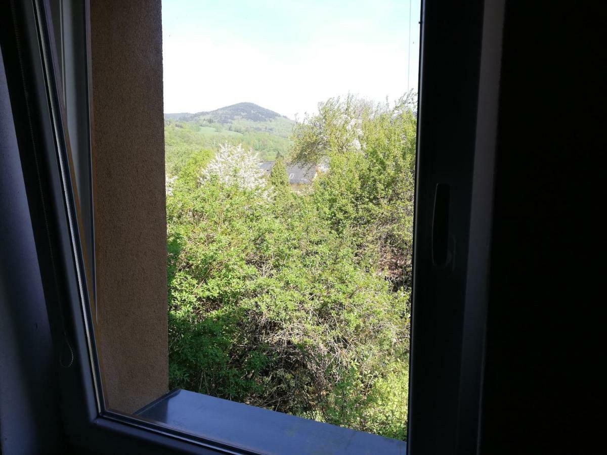 Apartman U Zamku Loučná nad Desnou Exteriör bild